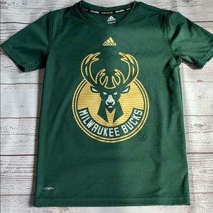 Milwaukee bucks Adidas T-shirt size small, 8